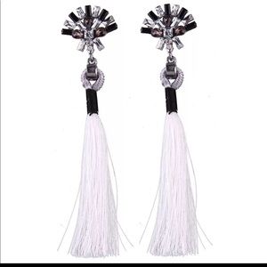 Royalty Jewels White Indian Shagle Dangle Earrings
